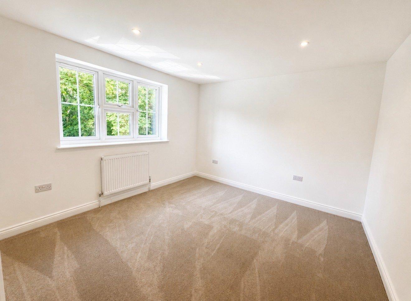 La Plata, Brentwood - Company Let - Image 3