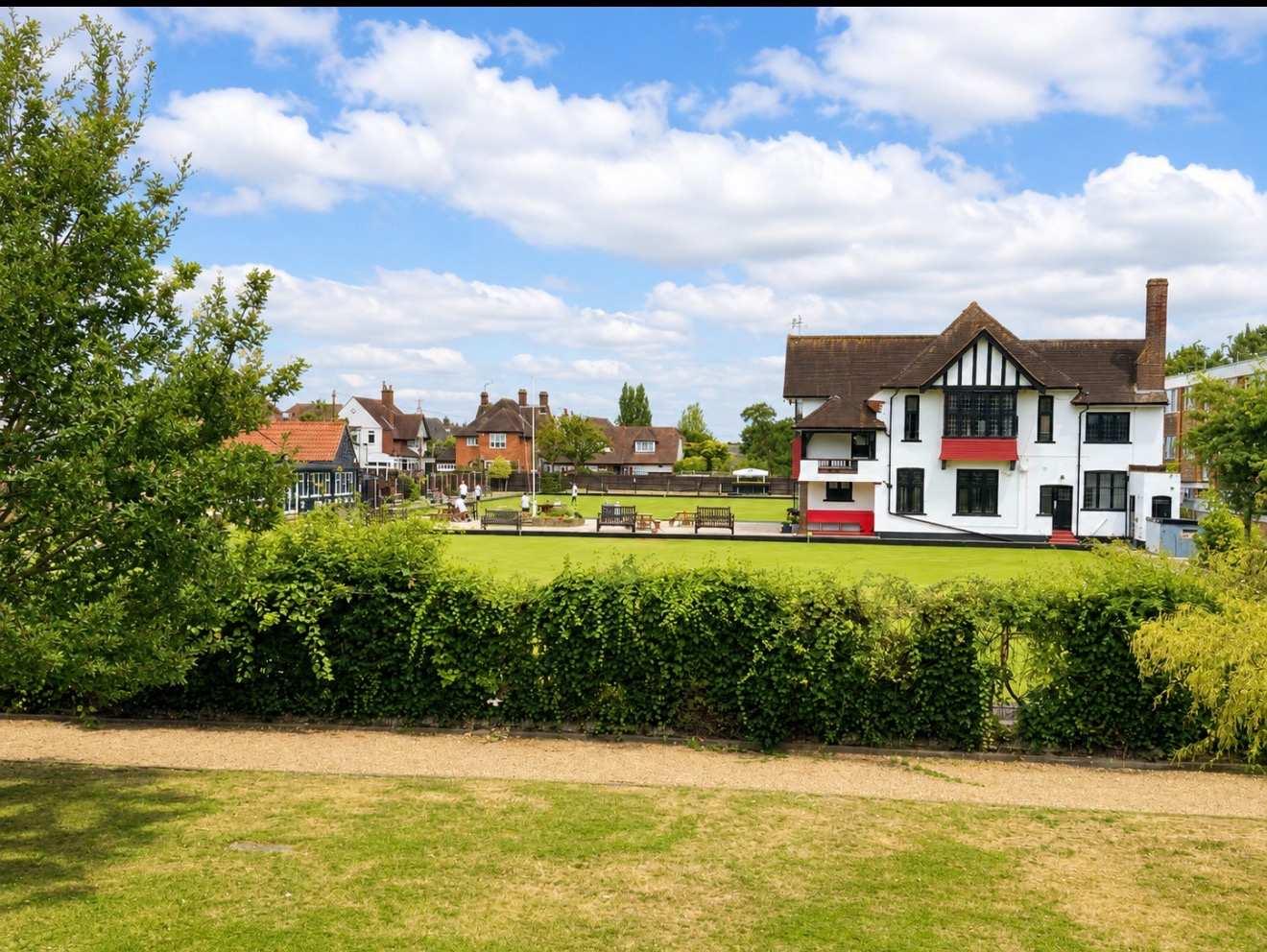 Chalkwell Lodge, Westcliff on Sea - Image 9
