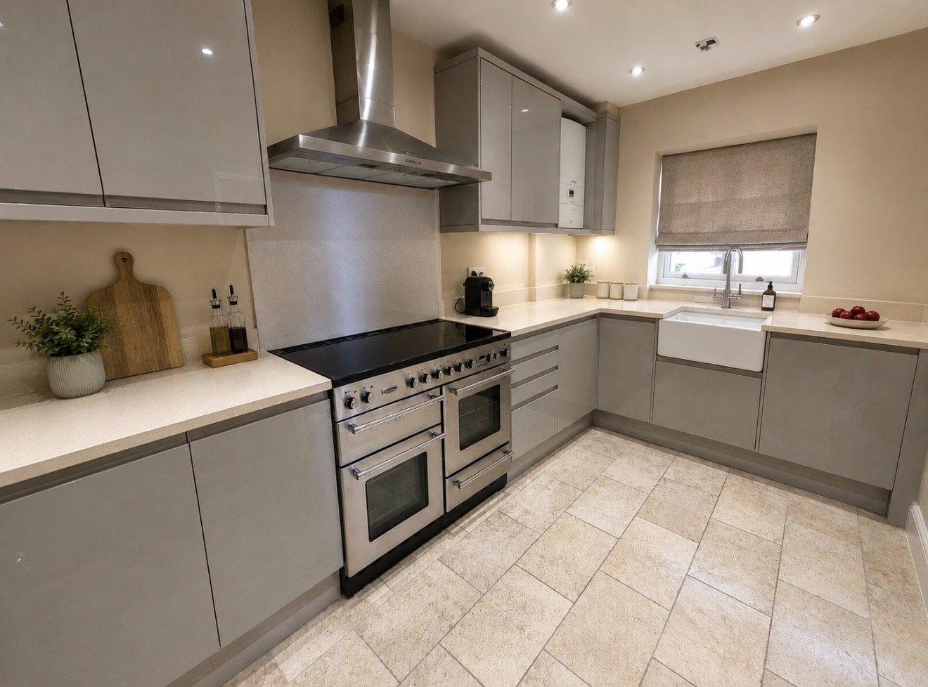 Thorndon Hall, Brentwood LET AGREED - Image 11
