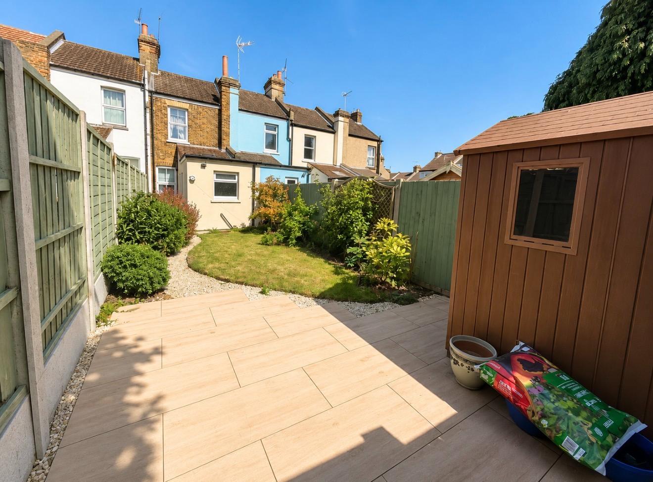Oakleigh Avenue, Southend on Sea - LET AGREED - Image 8