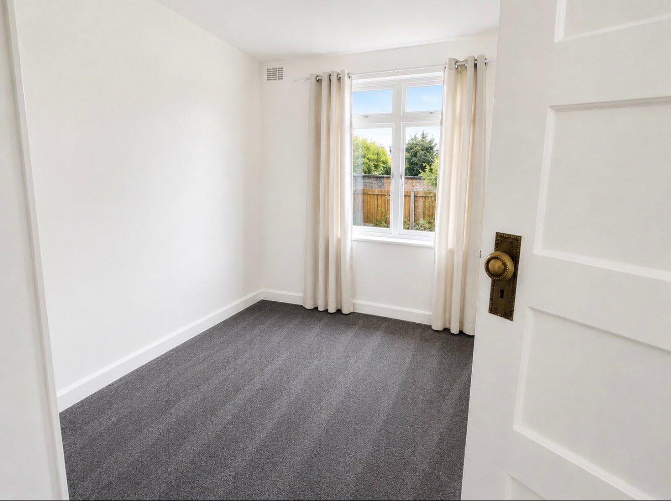 Thornford Gardens, Southend On Sea SS2 6PX - Image 6