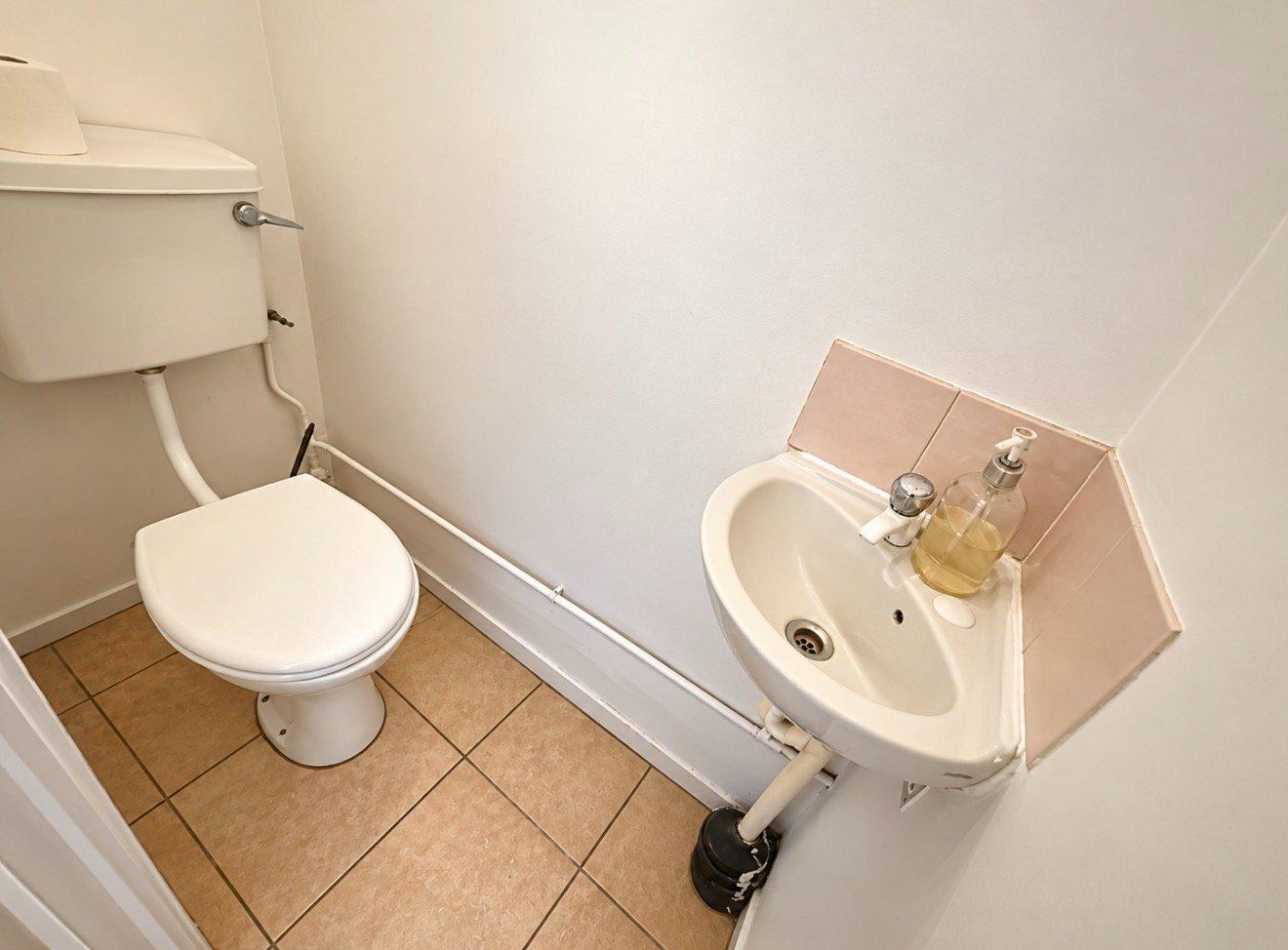 Nelson Road, Baslidon - Image 7