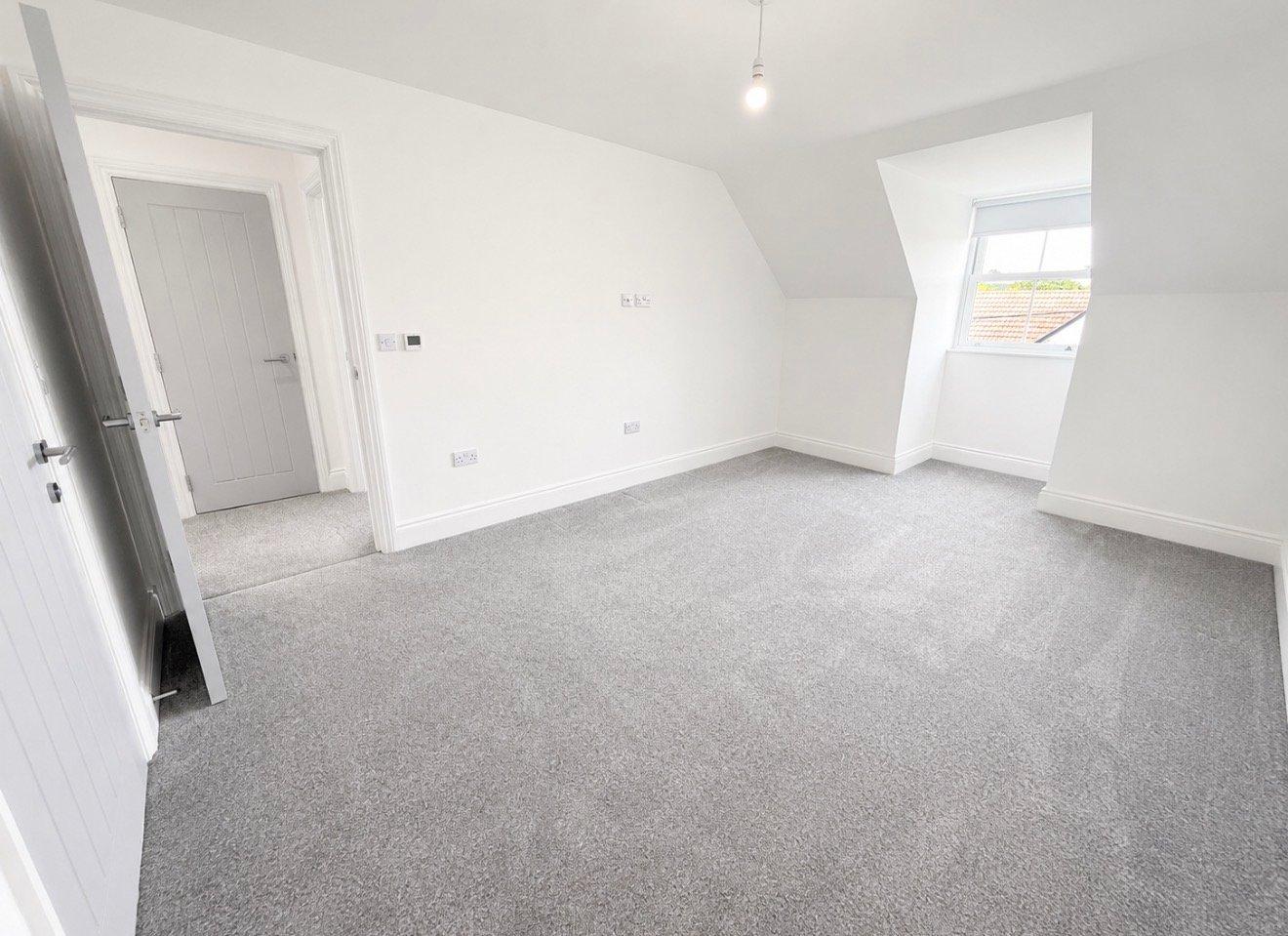 Penthouse, Benfleet - Image 3