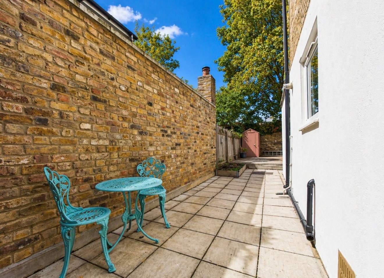 Quaint Victorian terrace house, Hackney SOLD STC - Image 8