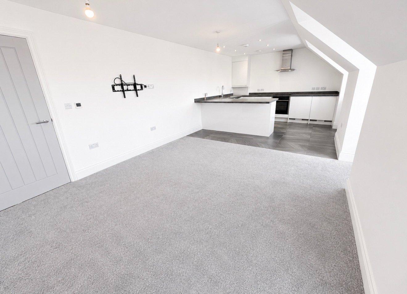 Penthouse, Benfleet - Image 2
