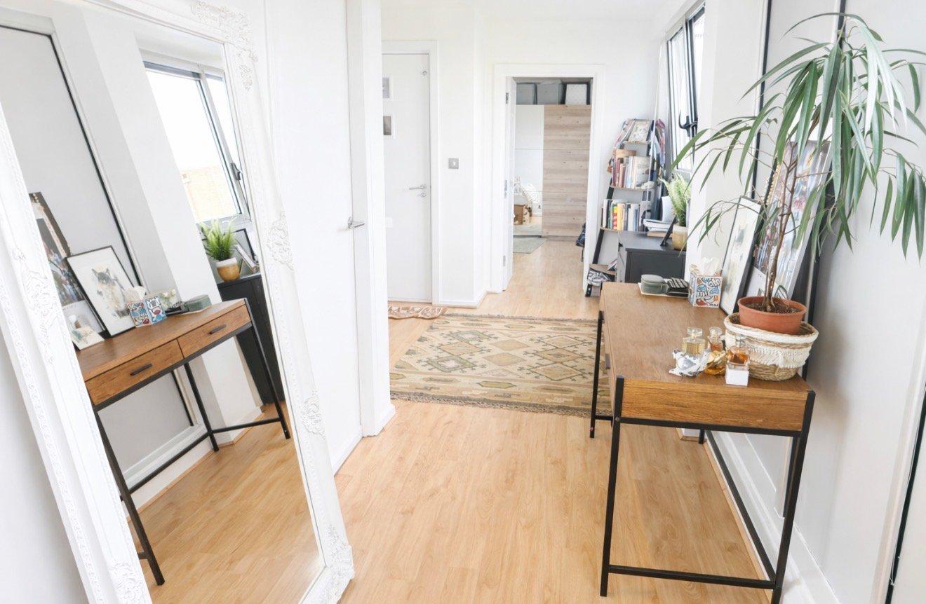 Penthouse - Image 4
