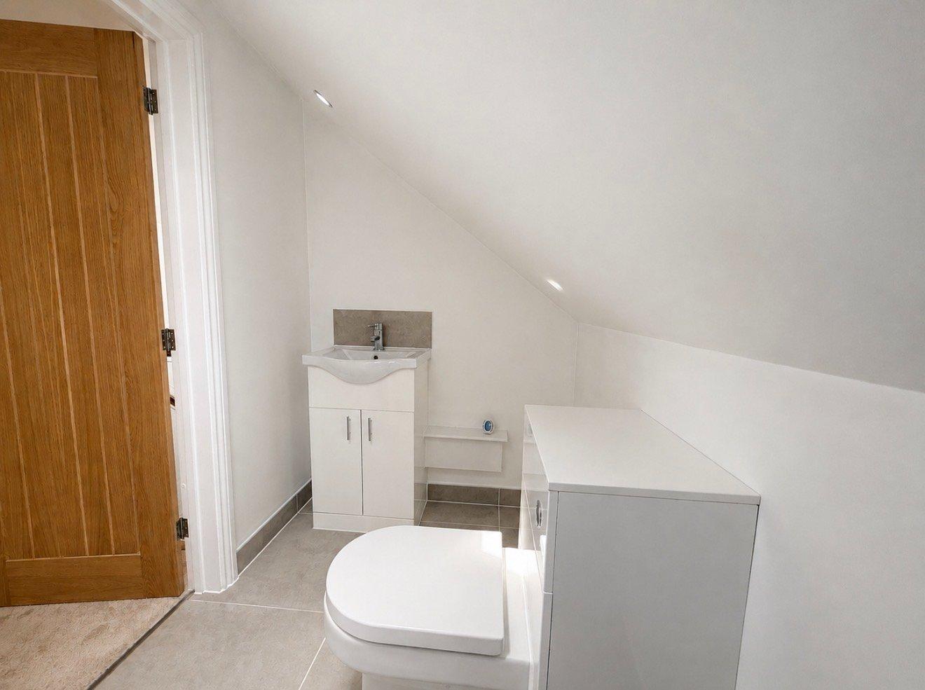 La Plata, Brentwood - Company Let - Image 10