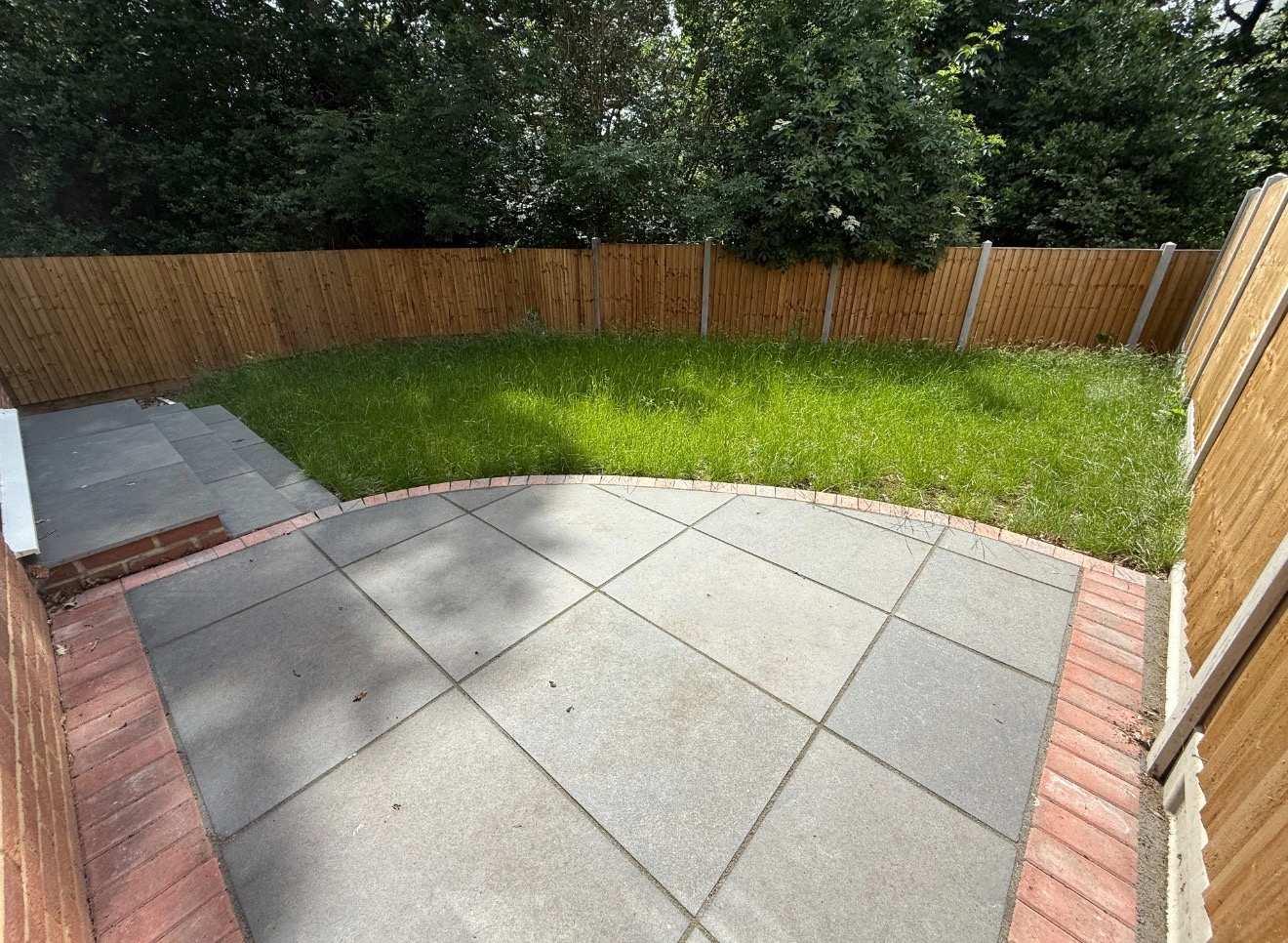 La Plata, Brentwood - Company Let - Image 13