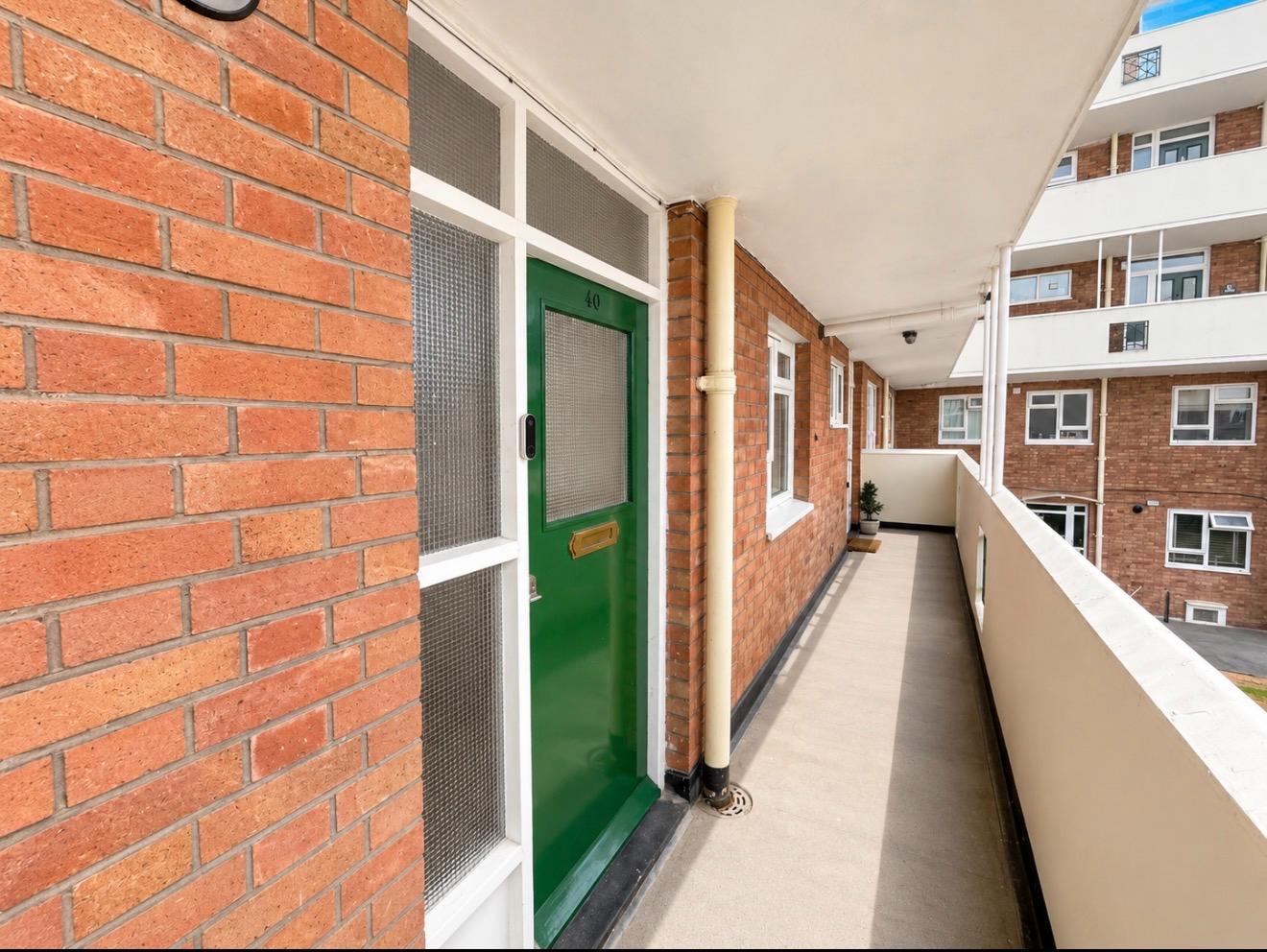 Chalkwell Lodge, Westcliff on Sea - Image 10